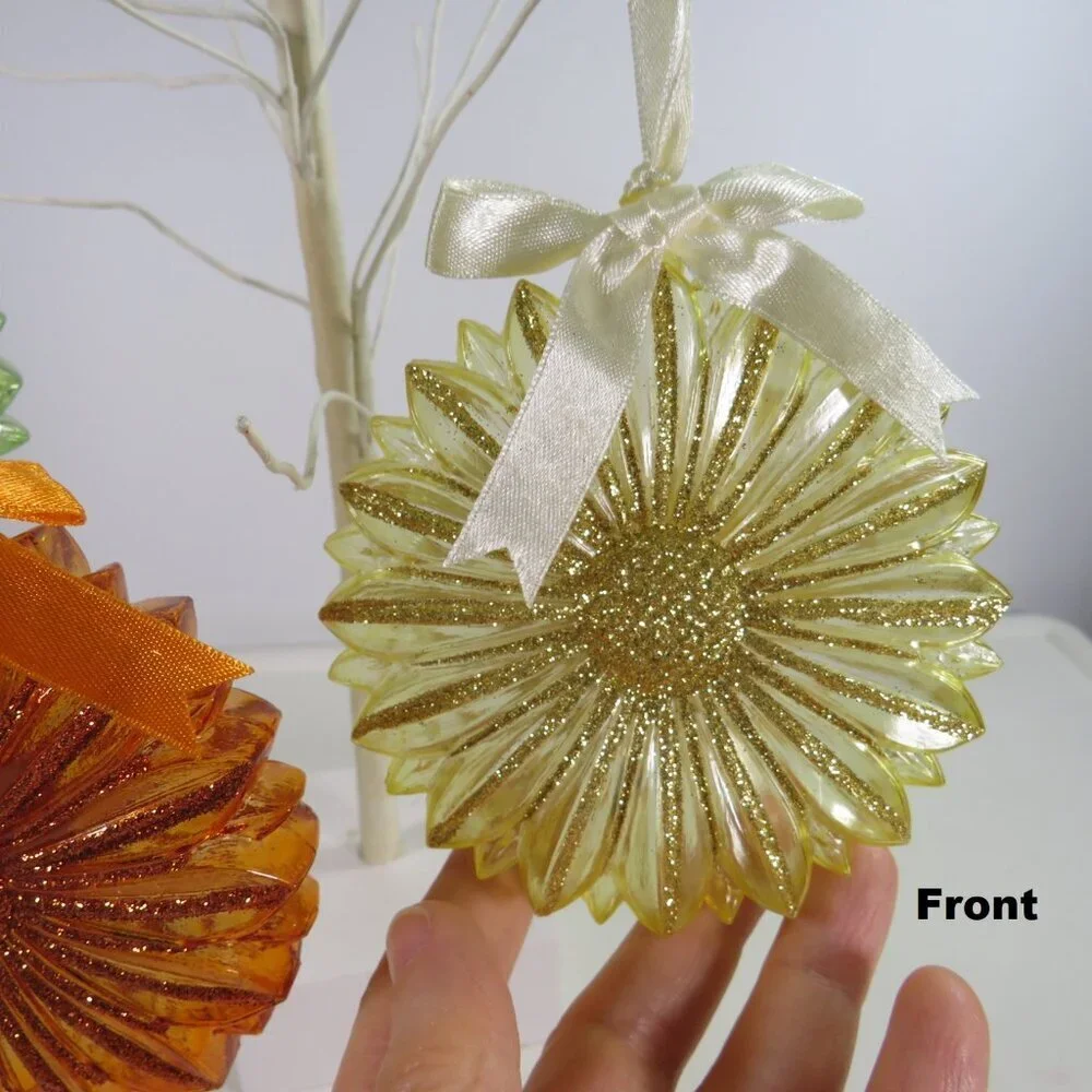 N/A glittered flower